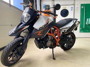 KTM 990 SUPERMOTO R