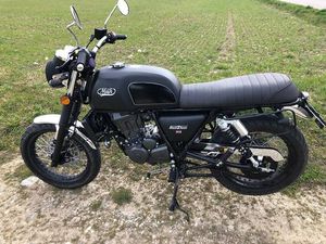 MASH BLACK SEVEN MOTO 125 CM3, 11KW