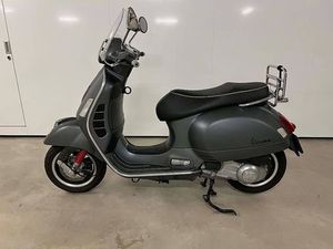 PIAGGIO VESPA GTS SUPER 300