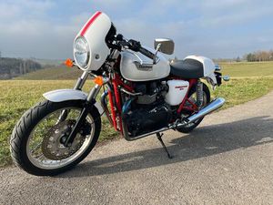 TRIUMPH THRUXTON ÉDITION SPÉCIAL