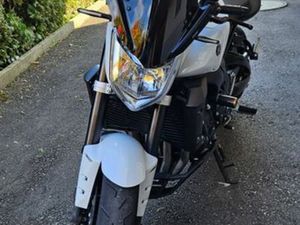 GEPFLEGTE, WENIG GEFAHRENE YAMAHA FZ1N ZU VERKAUFEN.