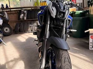 YAMAHA MT-07