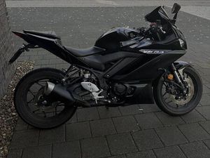 YAMAHA R3 ABS (2024)