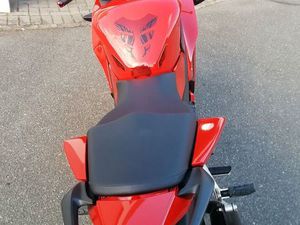 HONDA CBR 300 R