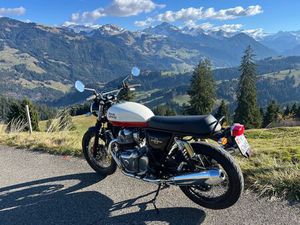 ROYAL ENFIELD INTERCEPTOR 650 TOP ZUSTAND, 3233 KM