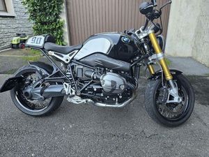 BMW R-NINE T