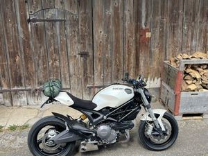 DUCATI MONSTER 696+ 35KW FRESH MFK 10/25