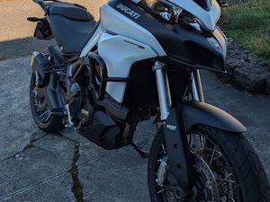 MULTISTRADA 950 MIT SPEICHENFELGEN