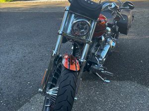 HARLEY DAVIDSON CVO BREAKOUT CUSTOMS