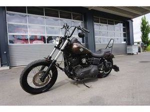 2010 HARLEY-DAVIDSON DYNA STREET BOB CUSTOM