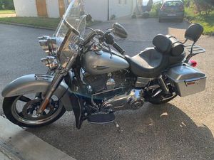 HARLEY DAVIDSON DYNA