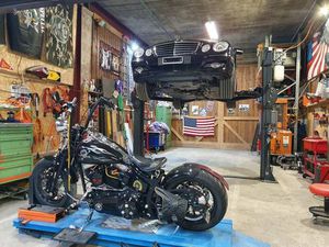 HARLEY DAVIDSON CROSS BONES BOBBER UMBAU