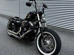 HARLEY DAVIDSON SPORTSTER FORTY-EIGHT