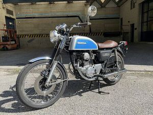 A VENDRE HONDA CB 125 K DE 1977 AVEC SEULEMENT 16'000KM