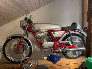 OLDTIMER MOTORRAD HONDA DREAM CB 50