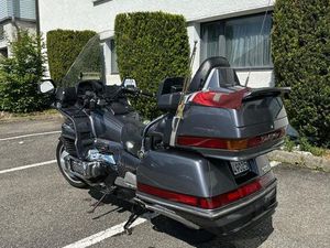HONDA GOLDWING