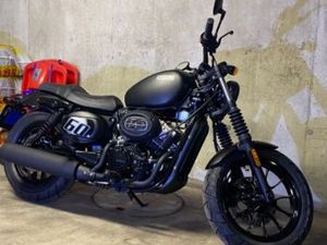 HYOSUNG GV 125S AQUILA – STIL, KRAFT UND ECHTER CRUISER