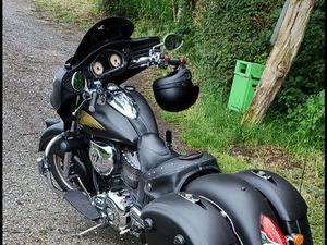 INDIAN CHIEFTAIN - BLACK- TOP