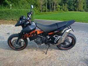KTM 690 SM