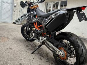KTM 690 SMC R 2016
