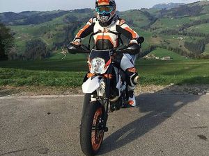 KTM 690 SMC R