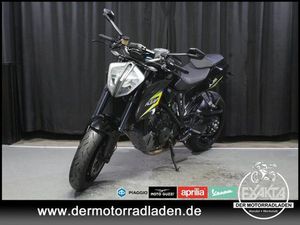 KTM 1290 SUPER DUKE R