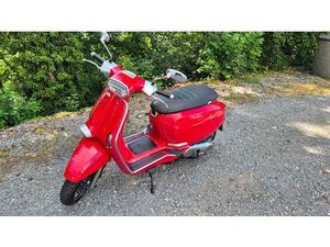 LAMBRETTA V-SPECIAL 125 ROT, TOP ZUSTAND, WENIG KM!