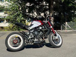 MV AGUSTA DRAGSTER RR 800 - TOP