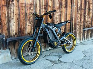 SURRON LIGHT BEE BLACK/GOLD EDITION 1OF1