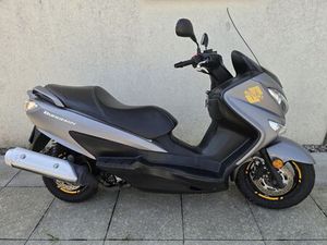SUZUKI BURGMAN UH 125 ABS