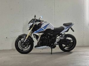 SUZUKI GSR-750 FREEGUN (FRISCH AB MFK)
