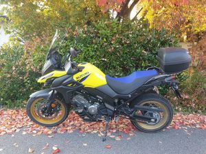 SUZUKI V-STROM DL 650 XT, JG 2025, NEUWERTIG, ERST 1'100 KM