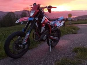 SWM SM 125R