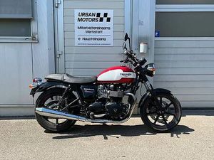 TRIUMPH BONNEVILLE (NEWCHURCH)