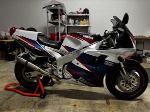 YAMAHA FZR 1000, 1994