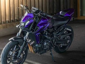 YAMAHA MT 07 1OF1