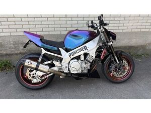 YAMAHA YZF 750 R STREETFIGHTER