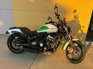 2017 KAWASAKI VULCAN® S ABS CAFÉ