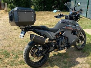 KTM 890 ADVENTURE