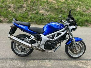 SV650