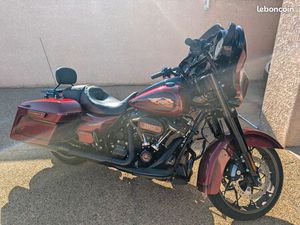 HARLEY DAVIDSON STREET GLIDE 120TH