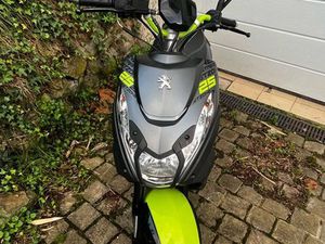SCOOTER PEUGEOT STREET ZONE 10
