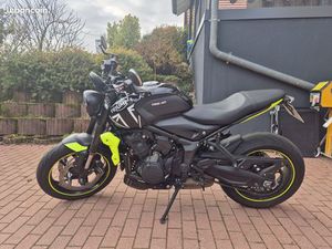 TRIUMPH TRIDENT 660 A2