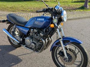 MOTO YAMAHA XJ 650 4K0
