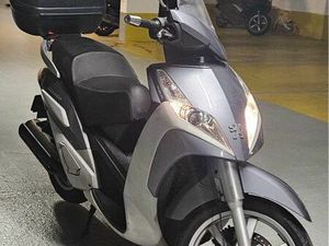 PEUGEOT GEOPOLIS 125CM3 AVEC HISTORIQUE COMPLET EN EXCELLENT ÉTAT