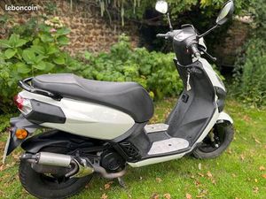 SCOOTER KISBEE 50 CM3