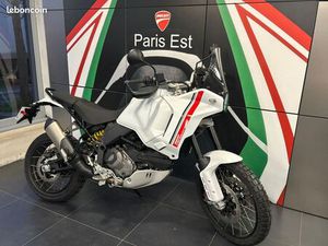 DUCATI DESERTX