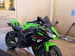 KAWASAKI NINJA 650 A2