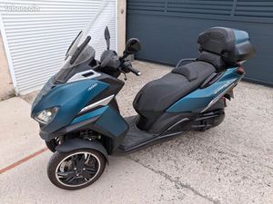 METROPOLIS 400 CC