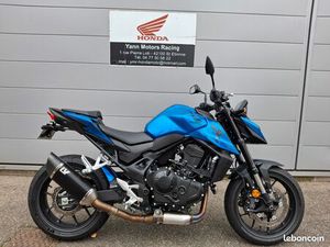 HONDA HORNET 750 BLEU 2025 / 1ER MAIN / 3 102 KMS / GARANTIE HONDA 2030 / PERMIS A2